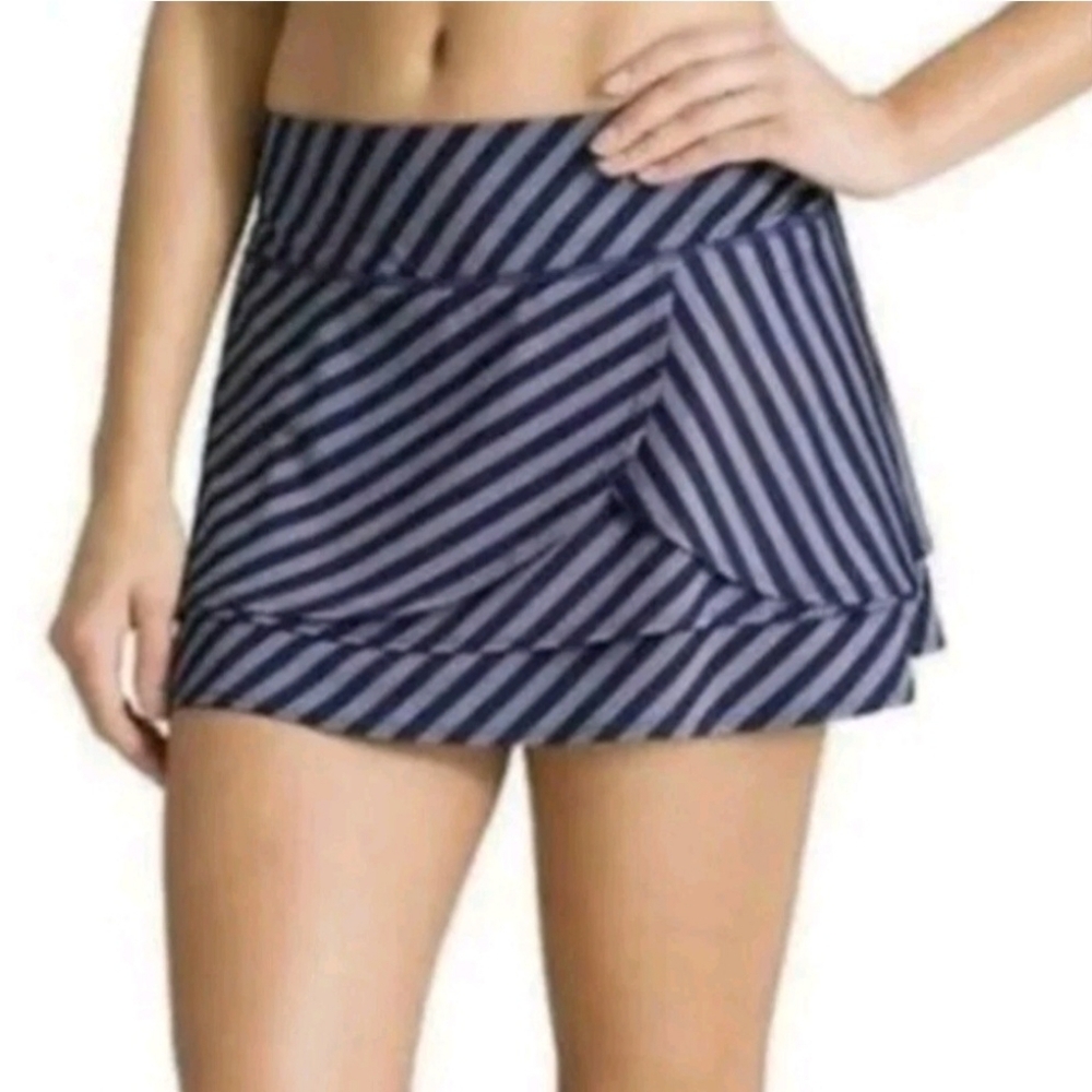 Athleta Swagger Fly By Striped Skort | Small